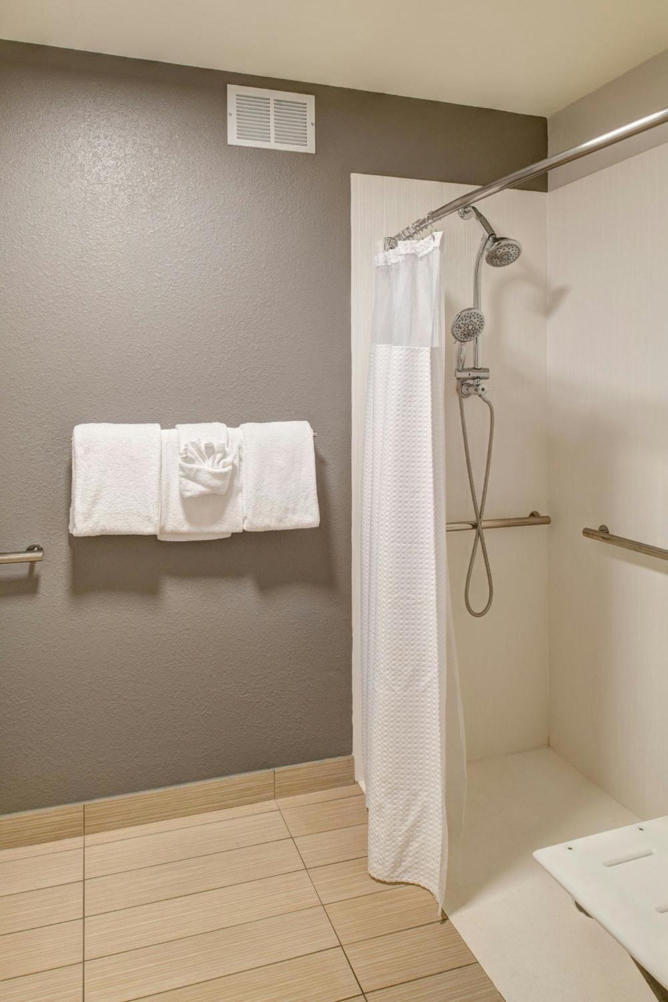 Courtyard By Marriott Northeast/fort Jackson Area 3* Columbia