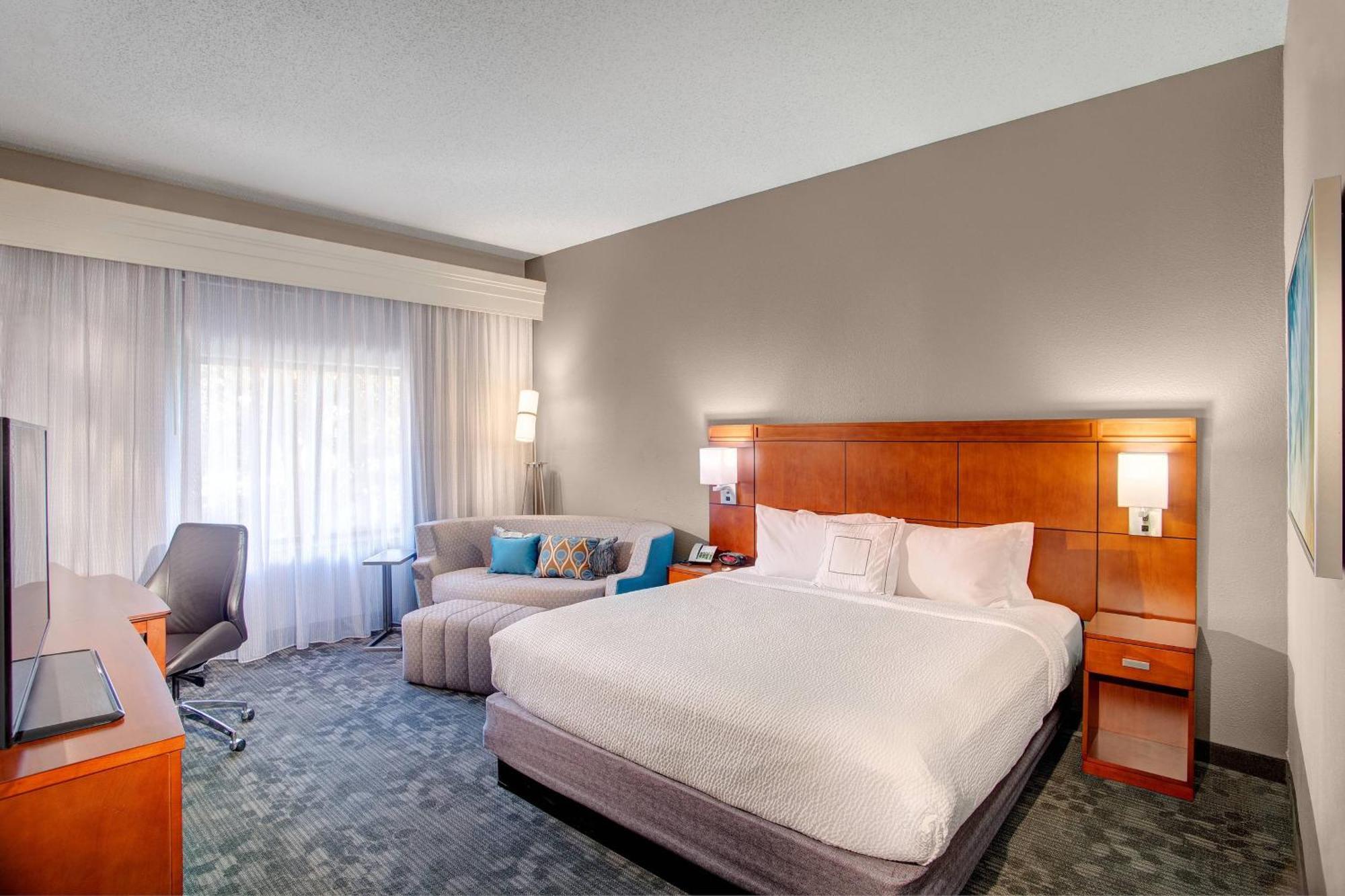 Hotel Courtyard By Marriott Northeast/fort Jackson Area
