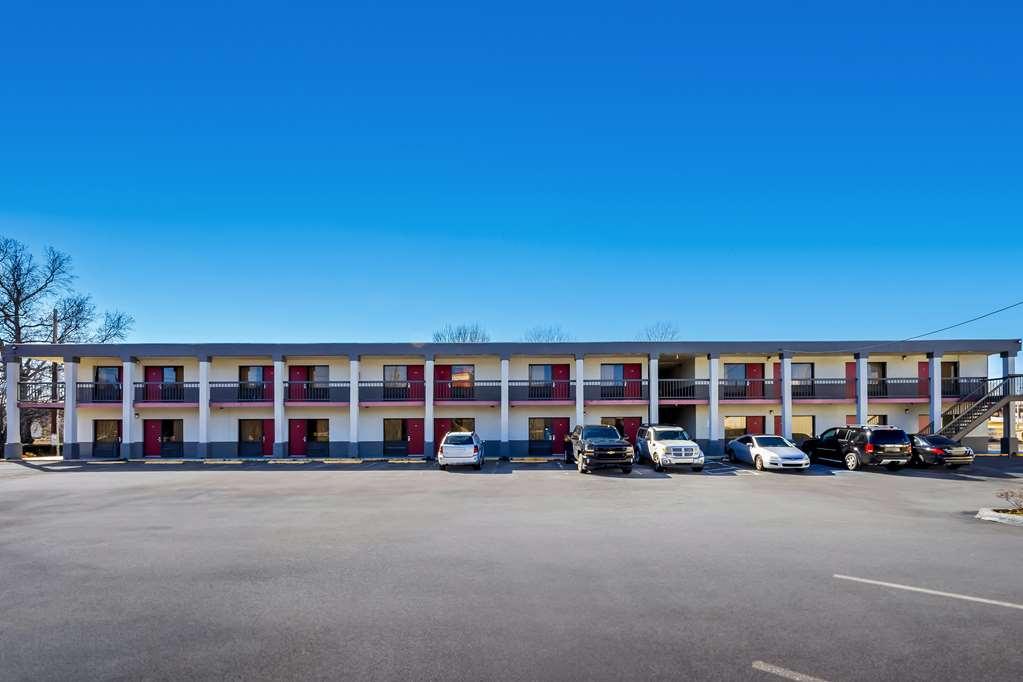 Americas Best Value Fort Jackson 2*