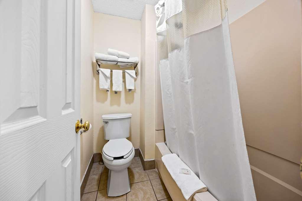 Hotel Americas Best Value Fort Jackson