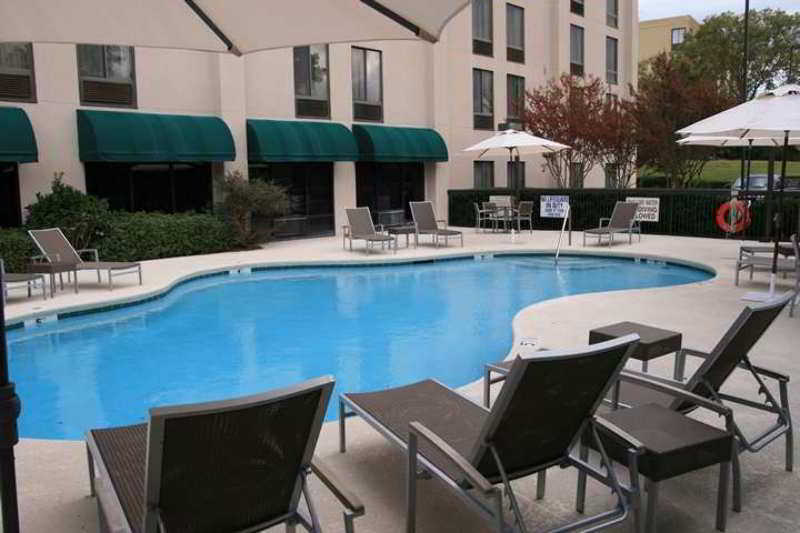 Hampton Northeast-fort Jackson Area Hotel Columbia