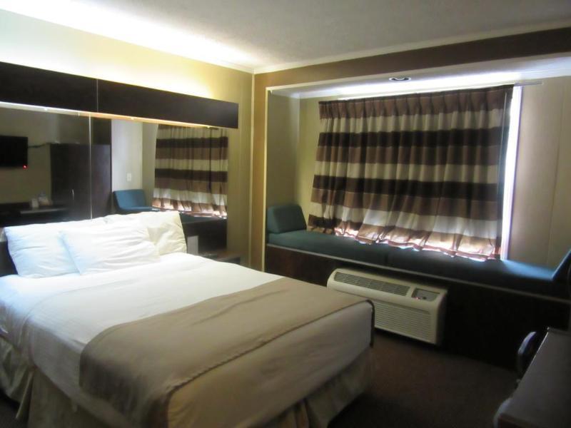 Microtel & By Wyndham Jackson N 3* Columbia