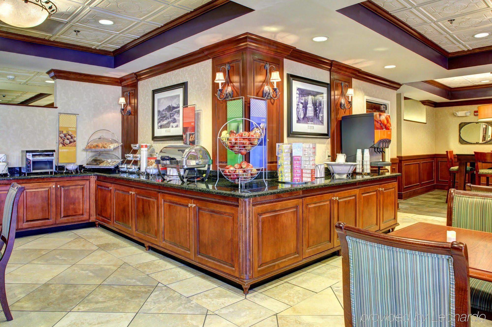 Hampton Columbia-downtown Historic District 3* Columbia