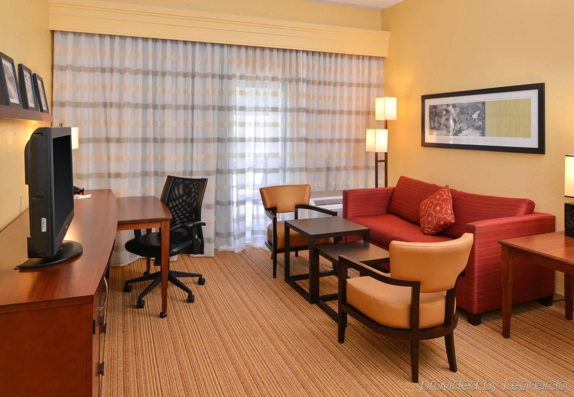 Hotel Courtyard By Marriott Northeast/fort Jackson Area