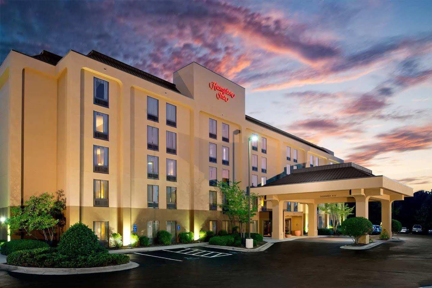 Hampton Northeast-fort Jackson Area Hotel Columbia