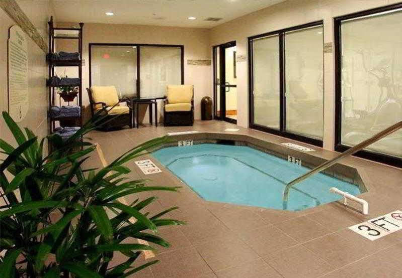 Courtyard By Marriott Northeast/fort Jackson Area Hotel