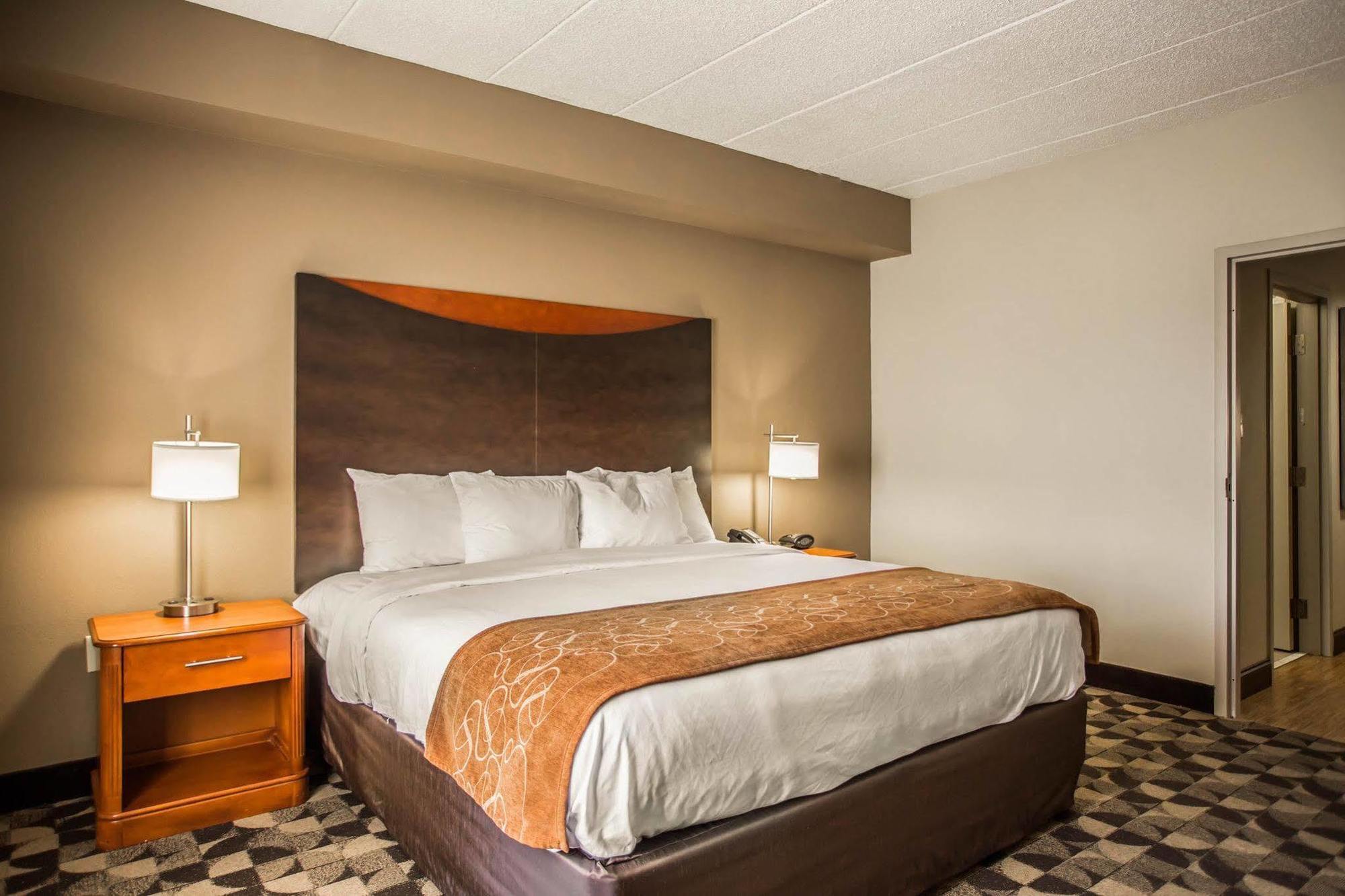 Hotel Comfort At Harbison 3*