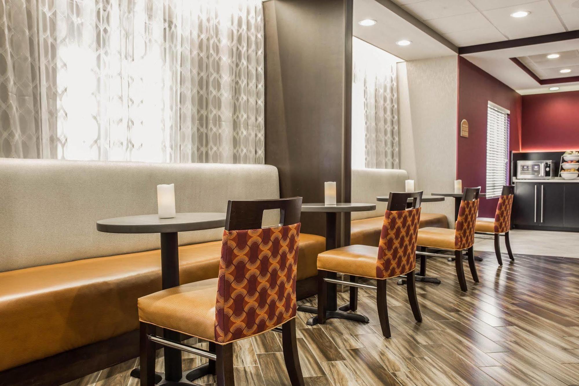Comfort At Harbison Hotel Columbia