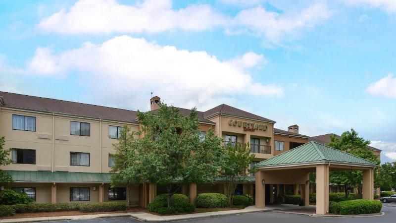 Courtyard By Marriott Northeast/fort Jackson Area Hotel Columbia