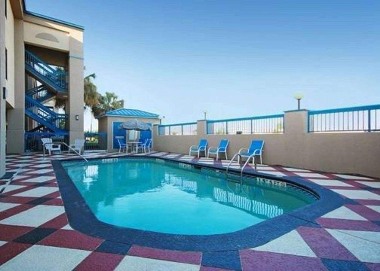 Quality And Ft Jackson Maingate Hotel Columbia