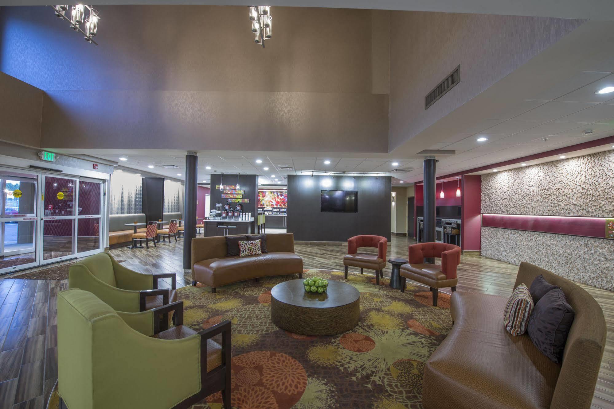Comfort At Harbison Hotel 3*