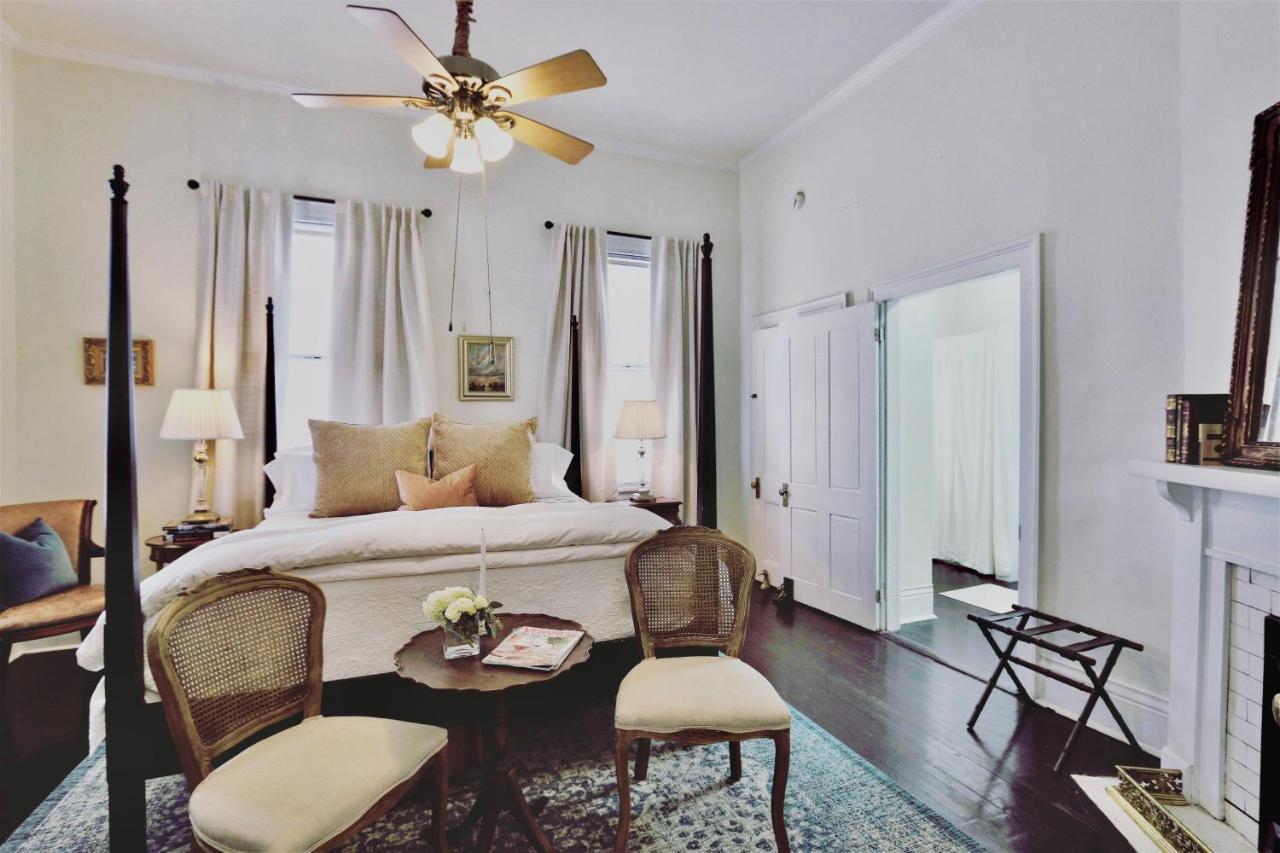 Chesnut Bed & Breakfast