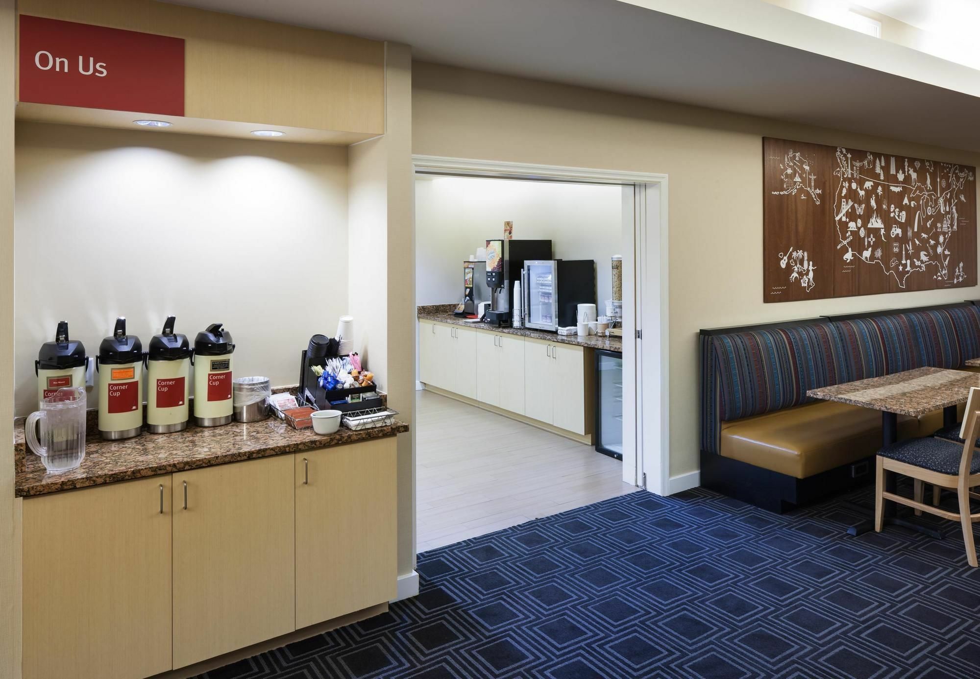 Hotel Towneplace Southeast / Jackson 3*