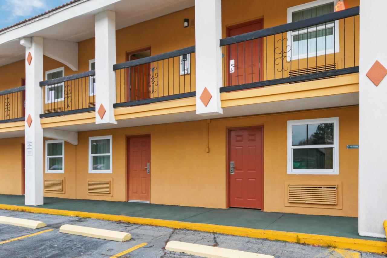 Hotel Oyo Sc I-20/i-26 Columbia